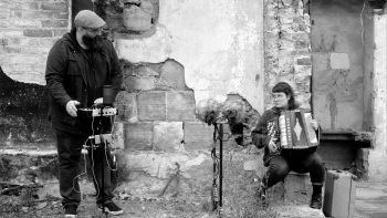 http://www.marcuswrango.com/files/gimgs/th-28_omlopp-duo-1500px.jpg